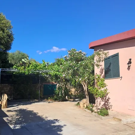 Sa Domu Prázdninový dům Solanas (Cagliari)